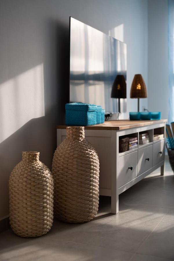 Argaman Beach Apartment Akko Bagian luar foto